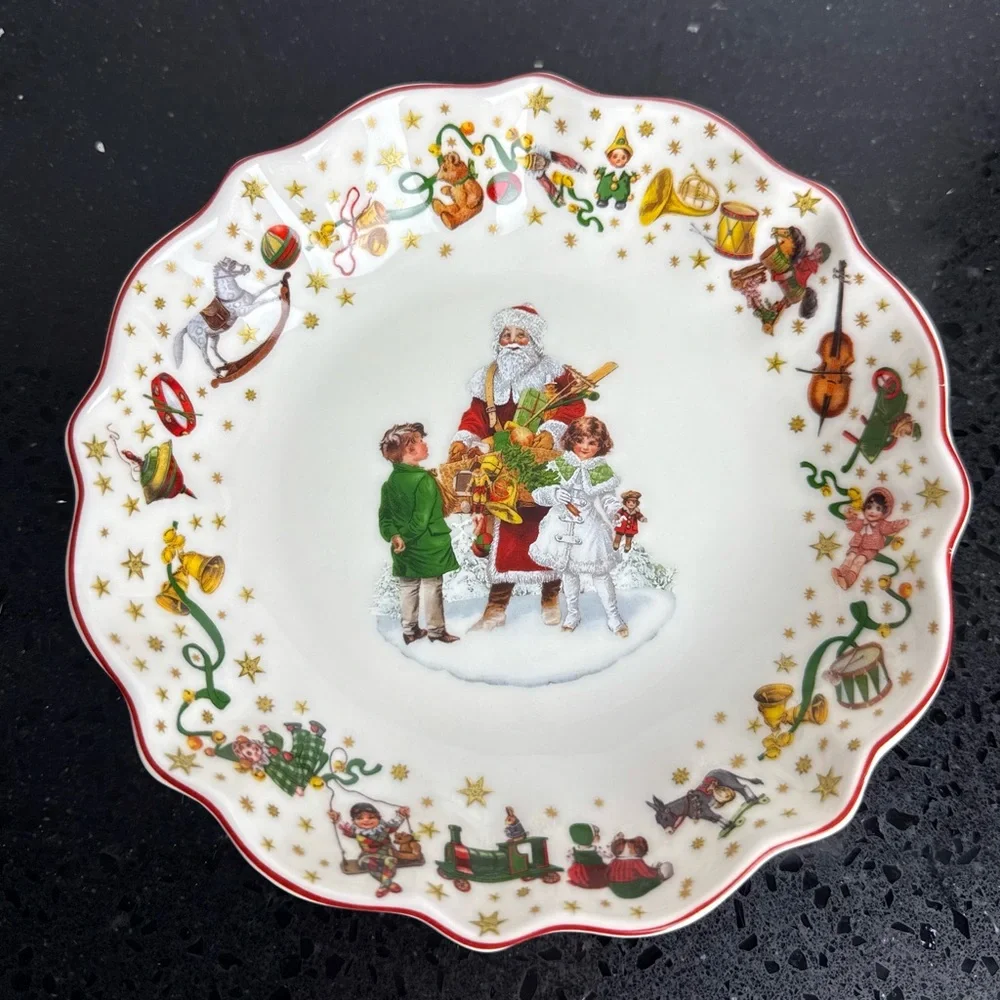 Villeroy & Boch 2021 Christmas‎ Bowl, Small, NEW - NO BOX